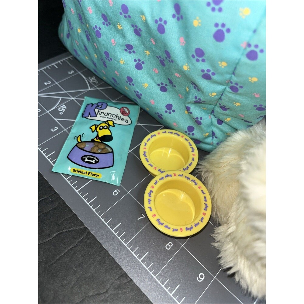 American Girl Doll Coconut Dog With Carrier Bowls Leash Pillow Dog Bed And Food - Picture 3 of 9